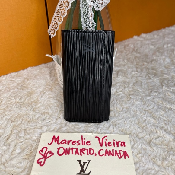 🌸Epi Multicles 4 Leather Ring Key Case - Picture 1 of 14